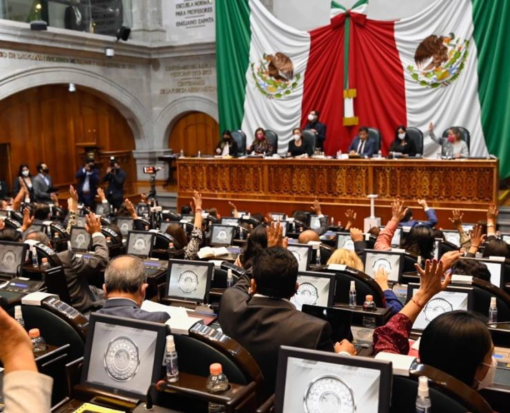 37% de los Legisladores del Estado de México Carecen de Cédula Profesional