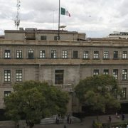 La Suprema Corte protegerá a exfuncionarios