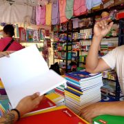 Cumple 25 años el tianguis de Regreso a Clases