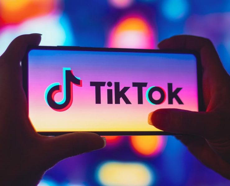 Perplexity propone fusionarse con TikTok para evitar su cierre