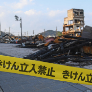 Japón activa alerta de tsunami por sismo