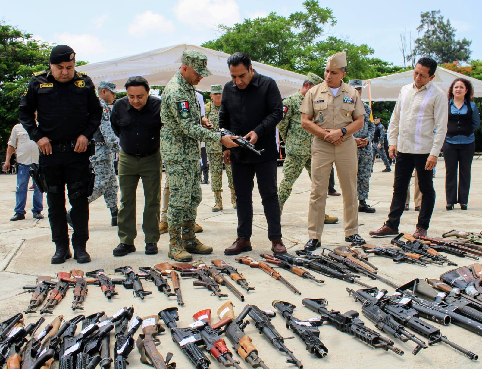 600 armas